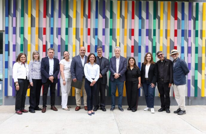Movistar impulsa programa de becas estudiantiles 2025 -2026 de la UCAB  