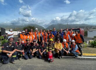 ¡Jóvenes al rescate! La UNIMET moviliza a más de mil voluntarios