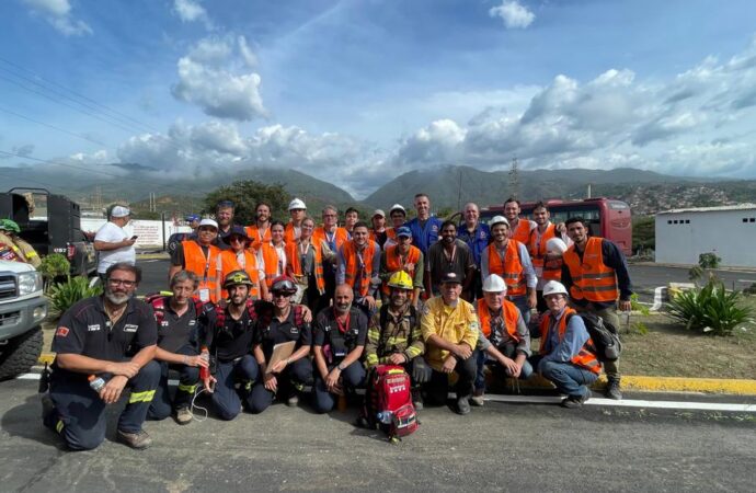 ¡Jóvenes al rescate! La UNIMET moviliza a más de mil voluntarios