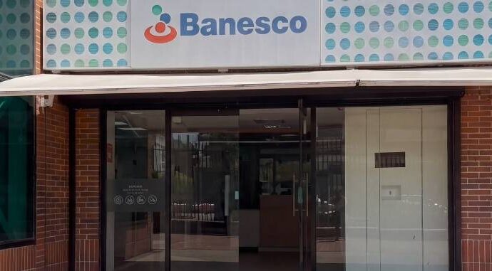 Banesco reactiva su agencia de Maiquetía con horario preventivo